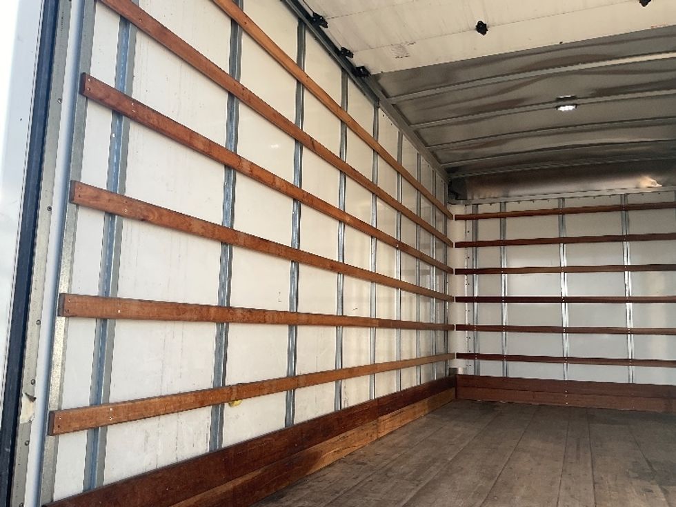 Light Duty Box Truck-Light and Medium Duty Trucks-Isuzu-2022-NPR EFI-Tampa-FL-194,459\n\t\tmiles-$ 26,000 - Image 11