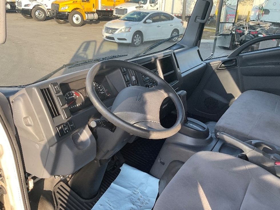 Light Duty Box Truck-Light and Medium Duty Trucks-Isuzu-2022-NPR EFI-Tampa-FL-194,459\n\t\tmiles-$ 26,000 - Image 17