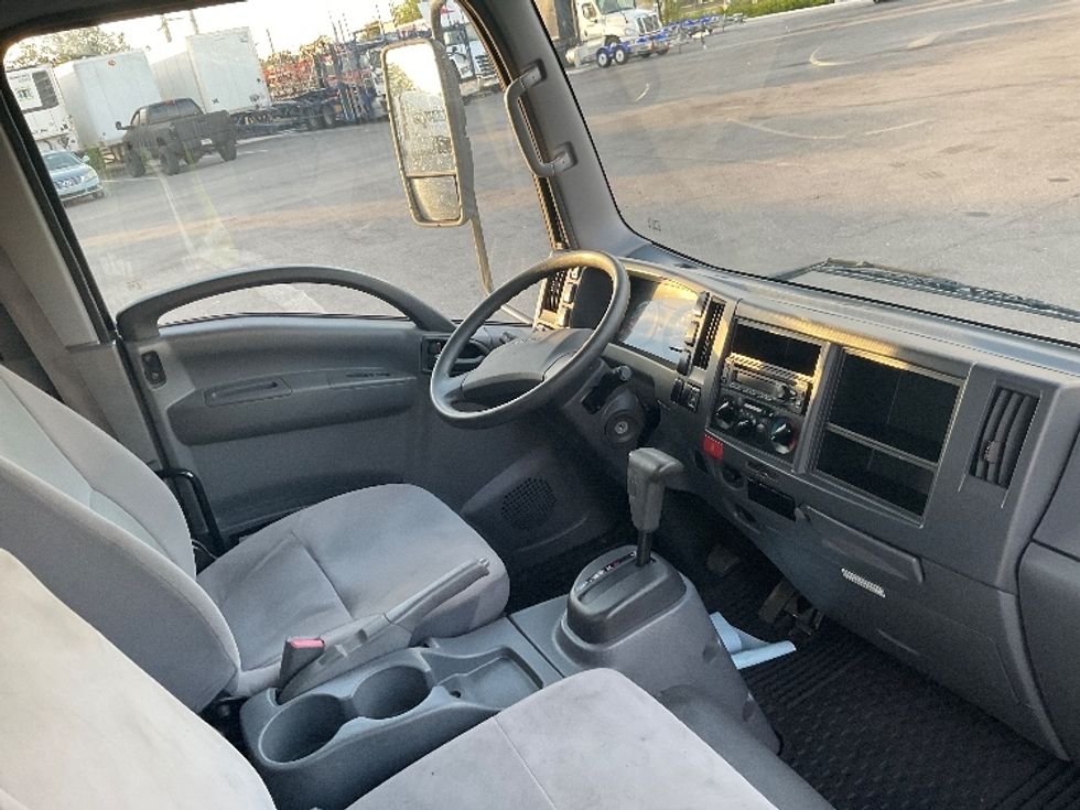 Light Duty Box Truck-Light and Medium Duty Trucks-Isuzu-2022-NPR EFI-Tampa-FL-194,459\n\t\tmiles-$ 26,000 - Image 22