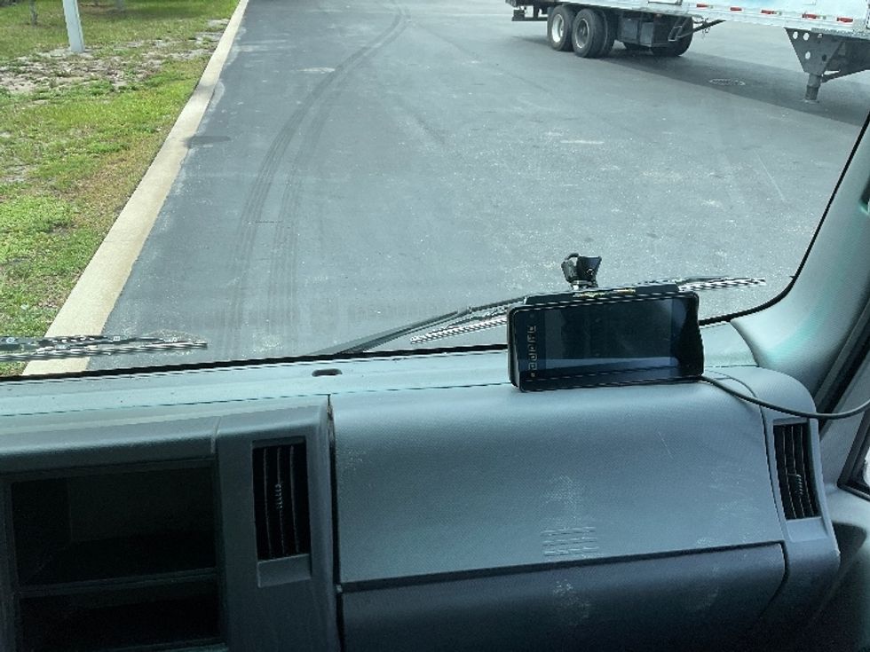 Light Duty Box Truck-Light and Medium Duty Trucks-Isuzu-2022-NPR EFI-Tampa-FL-83,167\n\t\tmiles-$ 46,500 - Image 20