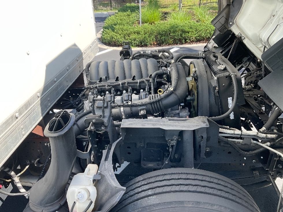 Light Duty Box Truck-Light and Medium Duty Trucks-Isuzu-2022-NPR EFI-Tampa-FL-83,167\n\t\tmiles-$ 46,500 - Image 22