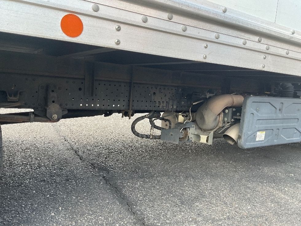 Light Duty Box Truck-Light and Medium Duty Trucks-Isuzu-2022-NPR-El Paso-TX-107,626\n\t\tmiles-$ 48,500 - Image 14