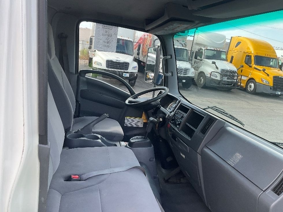 Light Duty Box Truck-Light and Medium Duty Trucks-Isuzu-2022-NPR-El Paso-TX-107,626\n\t\tmiles-$ 48,500 - Image 22