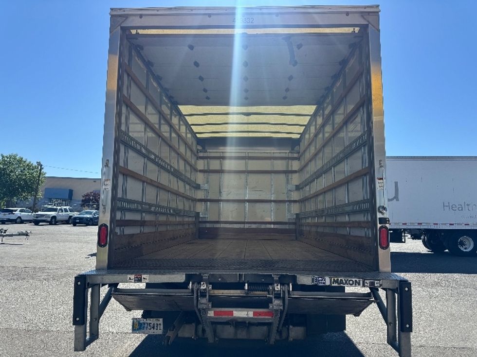 Light Duty Box Truck-Light and Medium Duty Trucks-Isuzu-2022-NPR-El Paso-TX-108,099\n\t\tmiles-$ 42,750 - Image 8