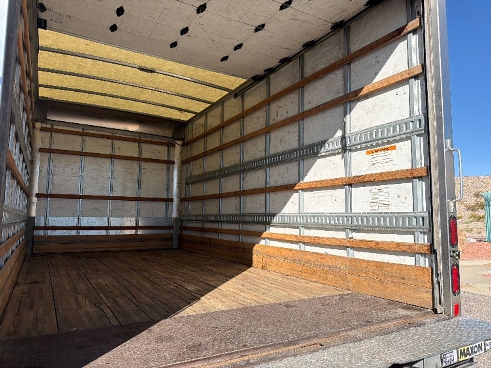Light Duty Box Truck-Light and Medium Duty Trucks-Isuzu-2022-NPR-El Paso-TX-99,671\n\t\tmiles-$ 48,500 - Image 12