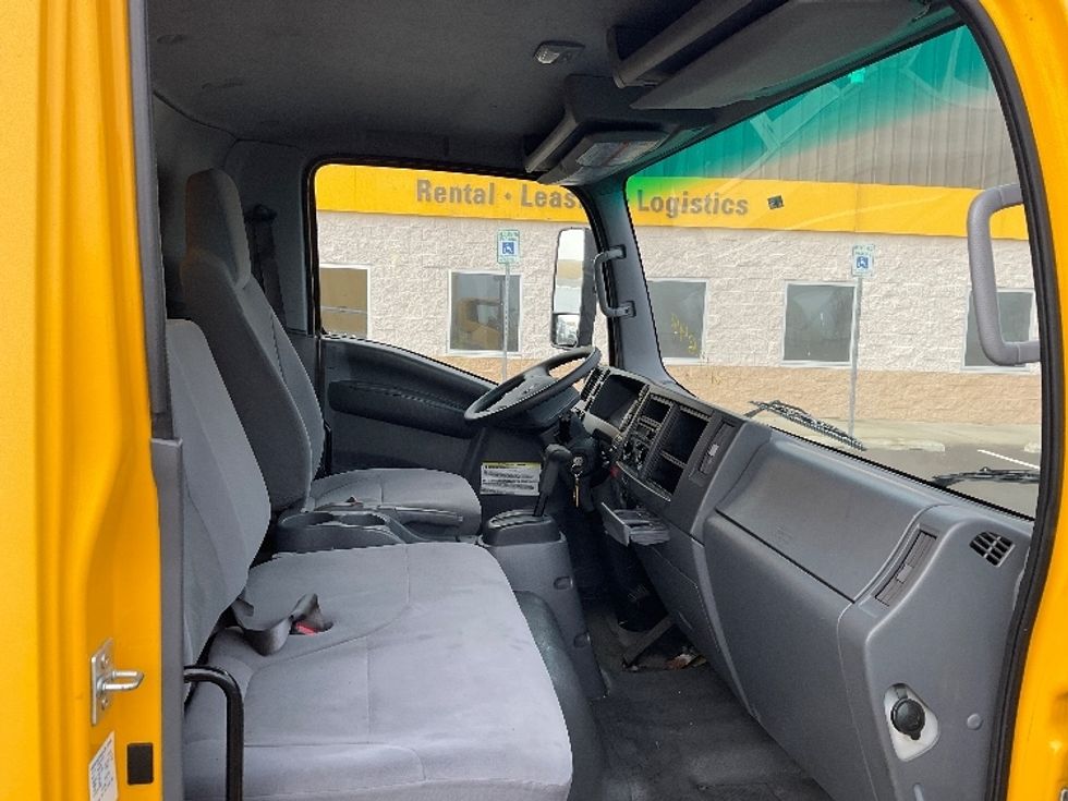 Light Duty Box Truck-Light and Medium Duty Trucks-Isuzu-2022-NPR-Everett-WA-106,294\n\t\tmiles-$ 45,250 - Image 21