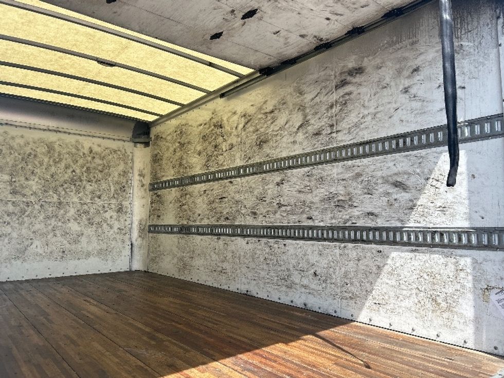 Light Duty Box Truck-Light and Medium Duty Trucks-Isuzu-2022-NPR-Fontana-CA-193,388\n\t\tmiles-$ 28,500 - Image 12