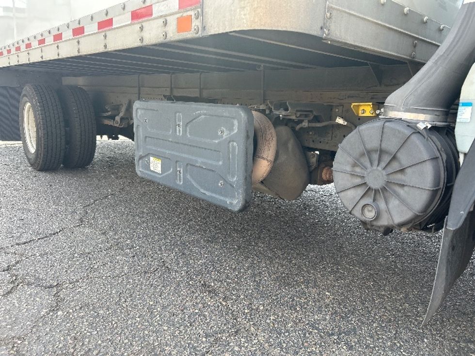 Light Duty Box Truck-Light and Medium Duty Trucks-Isuzu-2022-NPR-Fontana-CA-193,388\n\t\tmiles-$ 28,500 - Image 14