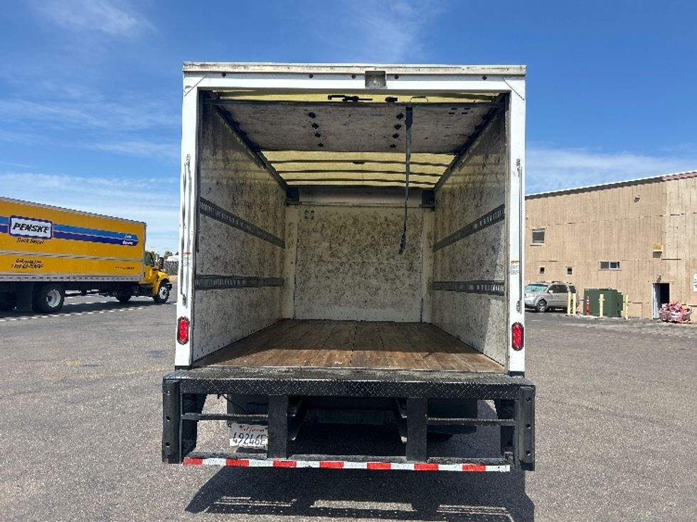 Light Duty Box Truck-Light and Medium Duty Trucks-Isuzu-2022-NPR-Fontana-CA-193,388\n\t\tmiles-$ 28,500 - Image 9