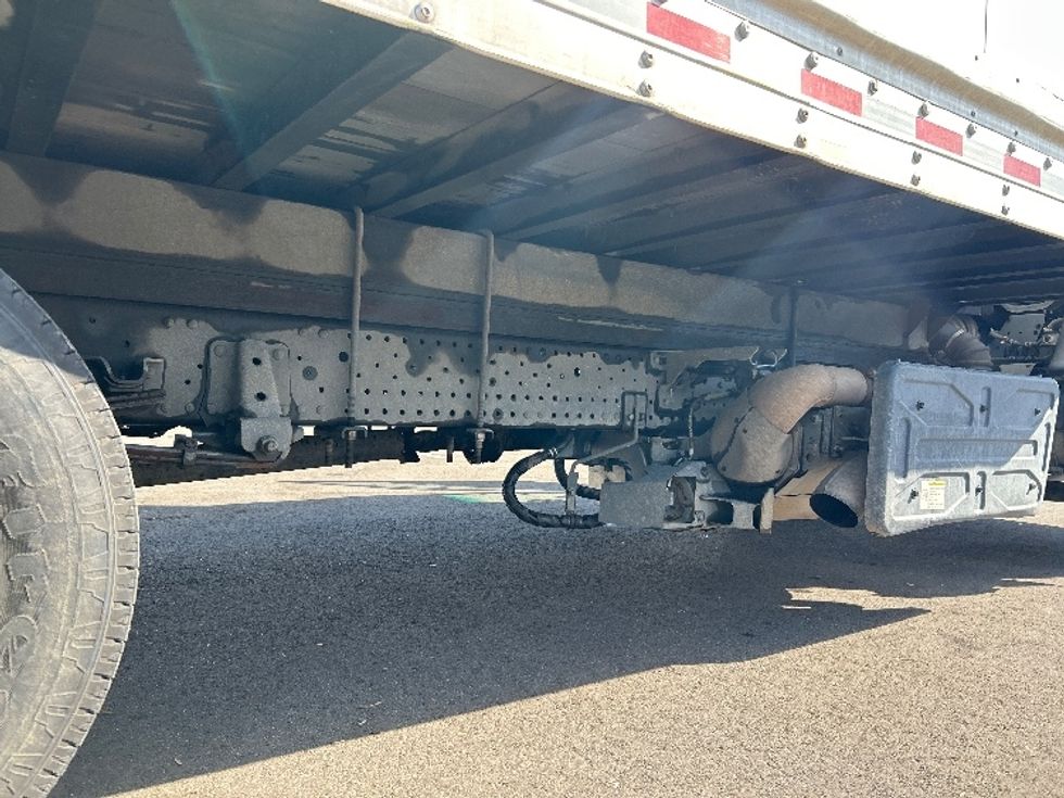 Light Duty Box Truck-Light and Medium Duty Trucks-Isuzu-2022-NPR-Fresno-CA-144,126\n\t\tmiles-$ 41,500 - Image 14