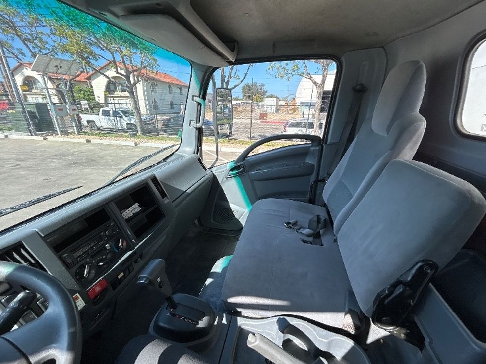 Light Duty Box Truck-Light and Medium Duty Trucks-Isuzu-2022-NPR-Fresno-CA-144,126\n\t\tmiles-$ 41,500 - Image 19