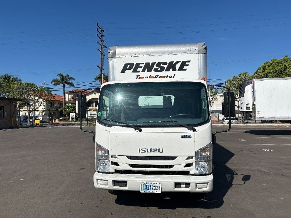 Light Duty Box Truck-Light and Medium Duty Trucks-Isuzu-2022-NPR-Fresno-CA-144,126\n\t\tmiles-$ 41,500 - Image 2