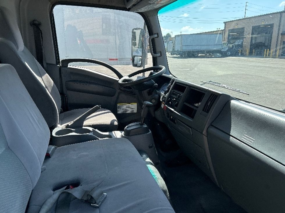 Light Duty Box Truck-Light and Medium Duty Trucks-Isuzu-2022-NPR-Fresno-CA-144,126\n\t\tmiles-$ 41,500 - Image 22