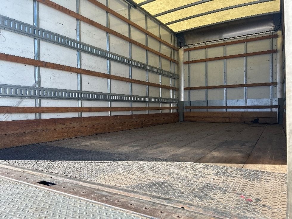 Light Duty Box Truck-Light and Medium Duty Trucks-Isuzu-2022-NPR-Fresno-CA-71,259\n\t\tmiles-$ 54,750 - Image 10