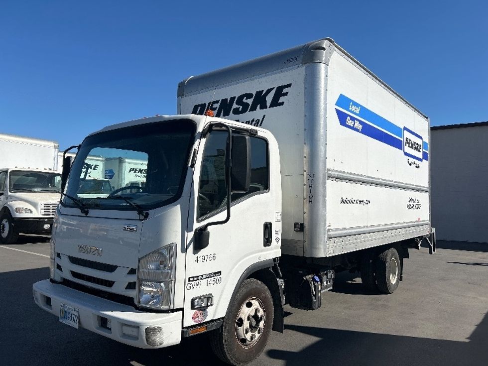 Light Duty Box Truck-Light and Medium Duty Trucks-Isuzu-2022-NPR-Fresno-CA-71,259\n\t\tmiles-$ 54,750 - Image 3