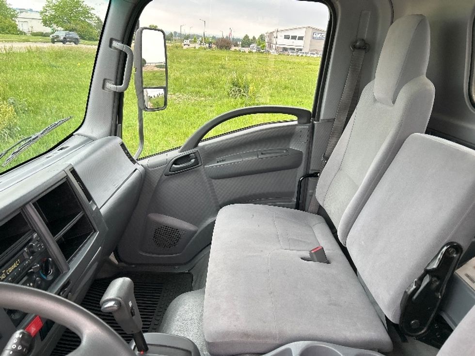 Light Duty Box Truck-Light and Medium Duty Trucks-Isuzu-2022-NPR-Greeley-CO-70,342\n\t\tmiles-$ 52,750 - Image 19