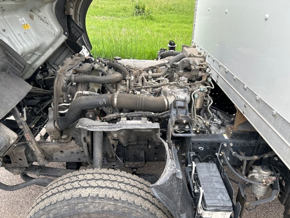 Light Duty Box Truck-Light and Medium Duty Trucks-Isuzu-2022-NPR-Greeley-CO-70,342\n\t\tmiles-$ 52,750 - Image 24