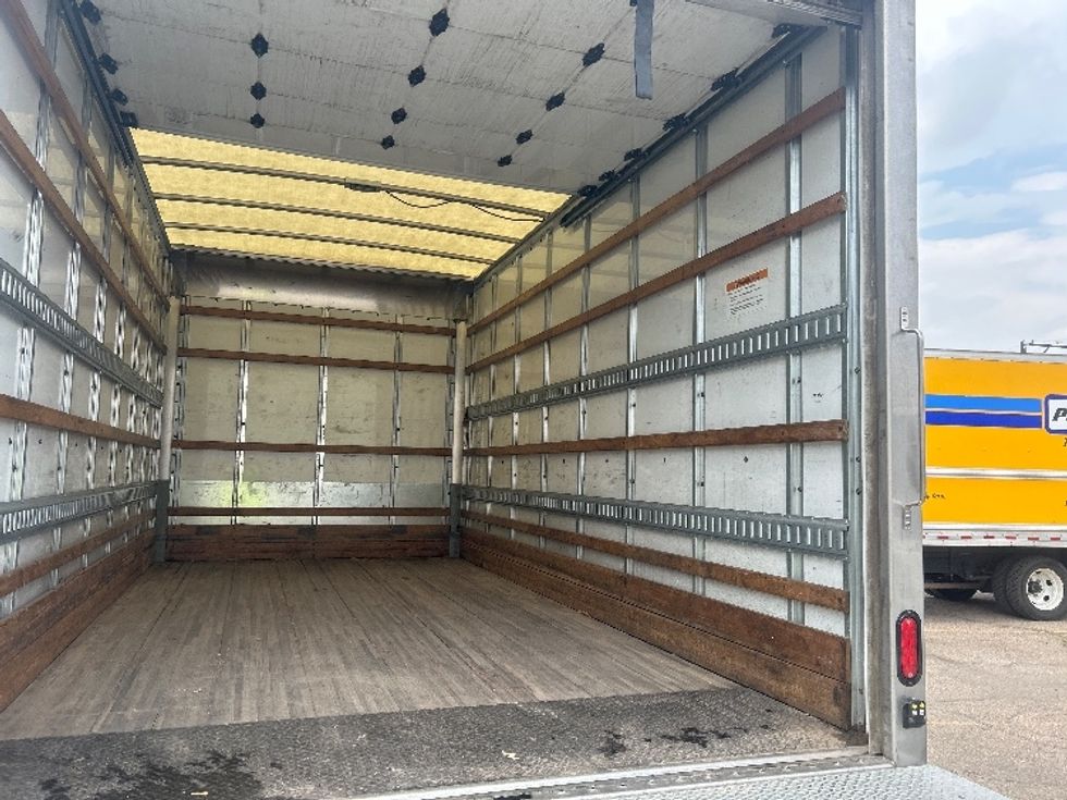 Light Duty Box Truck-Light and Medium Duty Trucks-Isuzu-2022-NPR-Greeley-CO-81,942\n\t\tmiles-$ 51,750 - Image 12