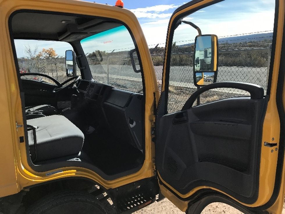 Light Duty Box Truck-Light and Medium Duty Trucks-Isuzu-2022-NPR-Greeley-CO-83,994\n\t\tmiles-$ 48,500 - Image 20