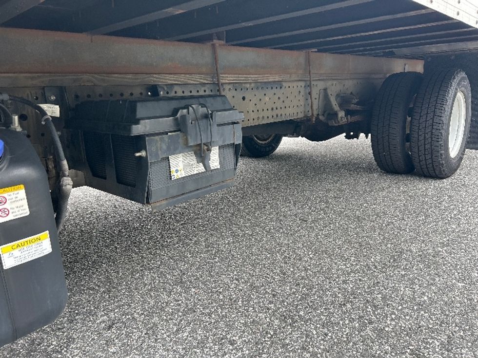 Light Duty Box Truck-Light and Medium Duty Trucks-Isuzu-2022-NPR-Greensboro-NC-193,747\n\t\tmiles-$ 29,250 - Image 5