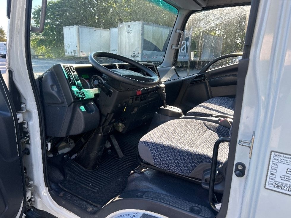 Light Duty Box Truck-Light and Medium Duty Trucks-Isuzu-2022-NPR-Greensboro-NC-83,251\n\t\tmiles-$ 47,250 - Image 15