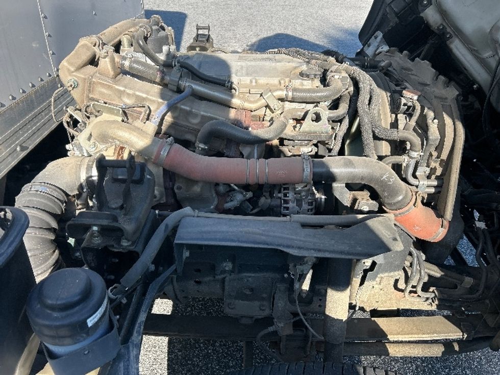 Light Duty Box Truck-Light and Medium Duty Trucks-Isuzu-2022-NPR-Greensboro-NC-83,251\n\t\tmiles-$ 47,250 - Image 22
