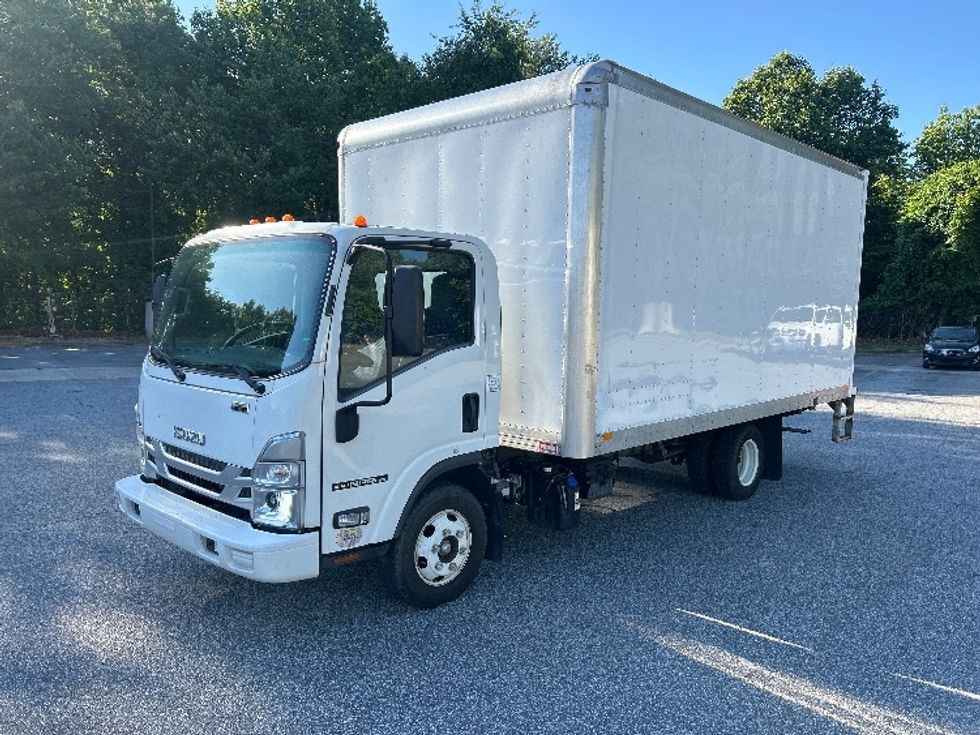 Light Duty Box Truck-Light and Medium Duty Trucks-Isuzu-2022-NPR-Greensboro-NC-83,251\n\t\tmiles-$ 47,250 - Image 3