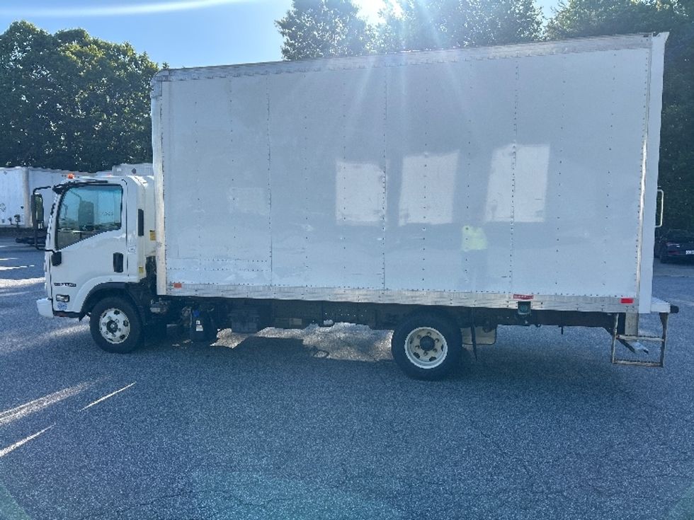 Light Duty Box Truck-Light and Medium Duty Trucks-Isuzu-2022-NPR-Greensboro-NC-83,251\n\t\tmiles-$ 47,250 - Image 4
