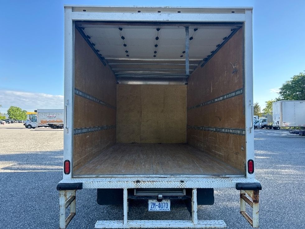 Light Duty Box Truck-Light and Medium Duty Trucks-Isuzu-2022-NPR-Greensboro-NC-83,251\n\t\tmiles-$ 47,250 - Image 8