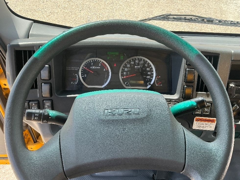 Light Duty Box Truck-Light and Medium Duty Trucks-Isuzu-2022-NPR-Gulfport-MS-96,346\n\t\tmiles-$ 44,750 - Image 18