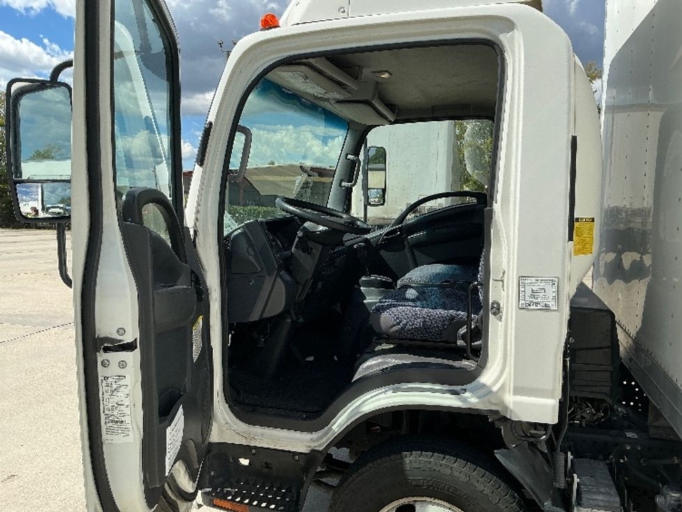Light Duty Box Truck-Light and Medium Duty Trucks-Isuzu-2022-NPR-Hammond-LA-223,234\n\t\tmiles-$ 27,500 - Image 14
