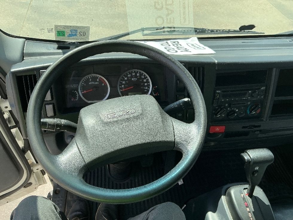 Light Duty Box Truck-Light and Medium Duty Trucks-Isuzu-2022-NPR-Hammond-LA-223,234\n\t\tmiles-$ 27,500 - Image 16