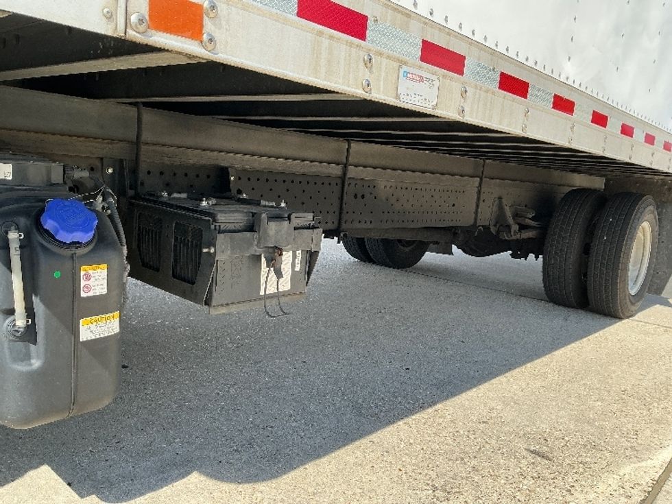 Light Duty Box Truck-Light and Medium Duty Trucks-Isuzu-2022-NPR-Hammond-LA-223,234\n\t\tmiles-$ 27,500 - Image 4