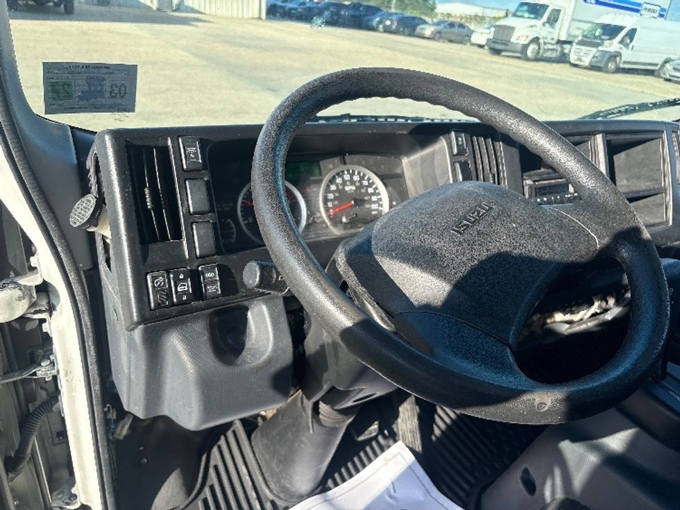 Light Duty Box Truck-Light and Medium Duty Trucks-Isuzu-2022-NPR-Hammond-LA-223,826\n\t\tmiles-$ 27,500 - Image 16
