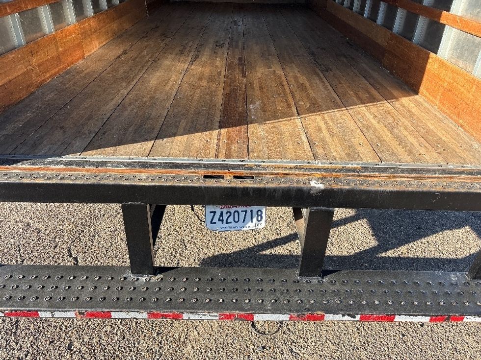 Light Duty Box Truck-Light and Medium Duty Trucks-Isuzu-2022-NPR-Hammond-LA-223,826\n\t\tmiles-$ 27,500 - Image 9