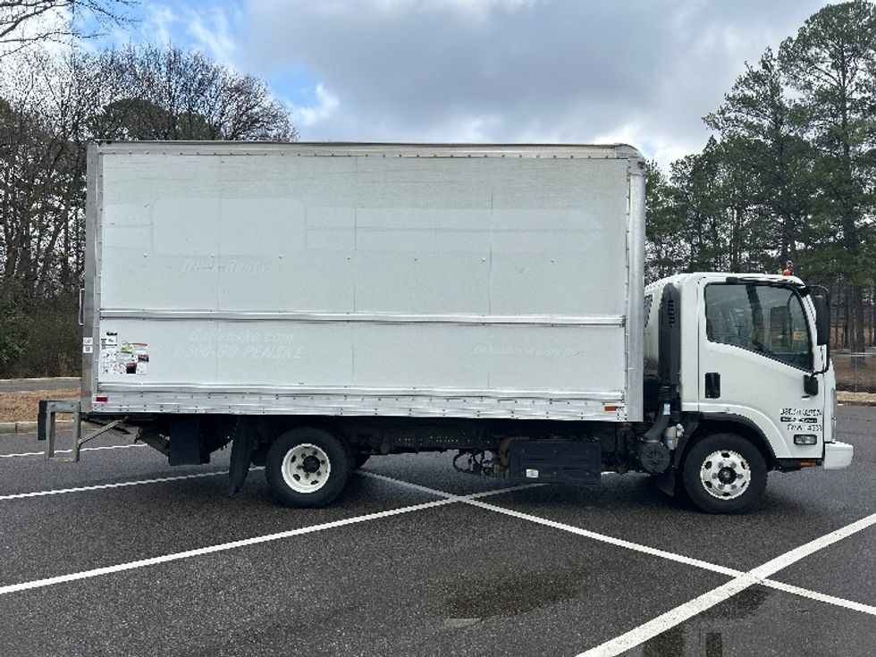 Light Duty Box Truck-Light and Medium Duty Trucks-Isuzu-2022-NPR-Homewood-AL-115,663\n\t\tmiles-$ 44,000 - Image 15