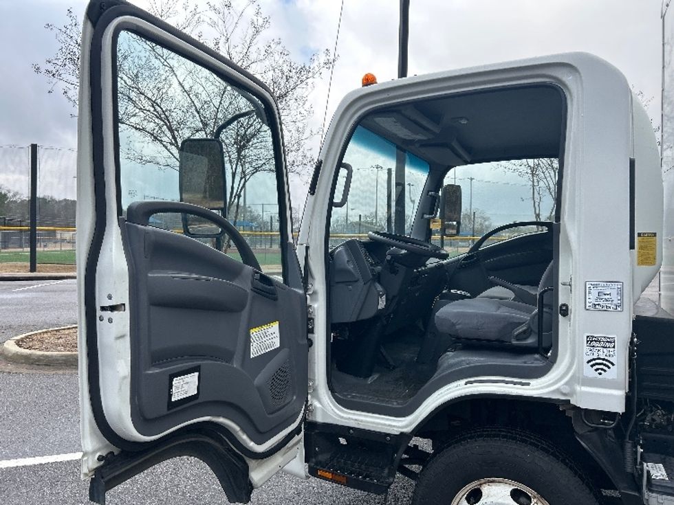 Light Duty Box Truck-Light and Medium Duty Trucks-Isuzu-2022-NPR-Homewood-AL-115,663\n\t\tmiles-$ 44,000 - Image 16