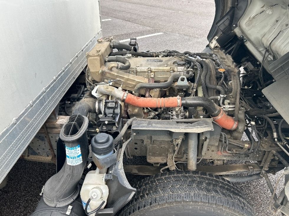 Light Duty Box Truck-Light and Medium Duty Trucks-Isuzu-2022-NPR-Homewood-AL-115,663\n\t\tmiles-$ 44,000 - Image 23