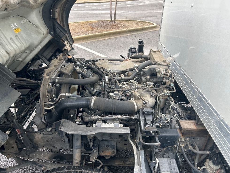 Light Duty Box Truck-Light and Medium Duty Trucks-Isuzu-2022-NPR-Homewood-AL-115,663\n\t\tmiles-$ 44,000 - Image 24