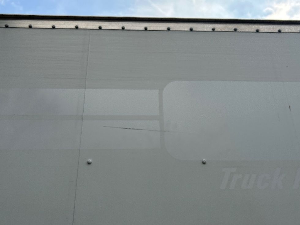 Light Duty Box Truck-Light and Medium Duty Trucks-Isuzu-2022-NPR-Homewood-AL-115,663\n\t\tmiles-$ 44,000 - Image 26