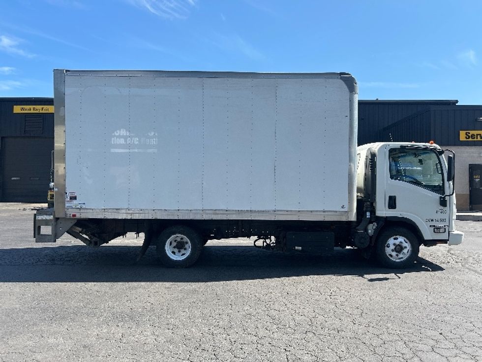Light Duty Box Truck-Light and Medium Duty Trucks-Isuzu-2022-NPR-Jessup-PA-225,821\n\t\tmiles-$ 27,500 - Image 15