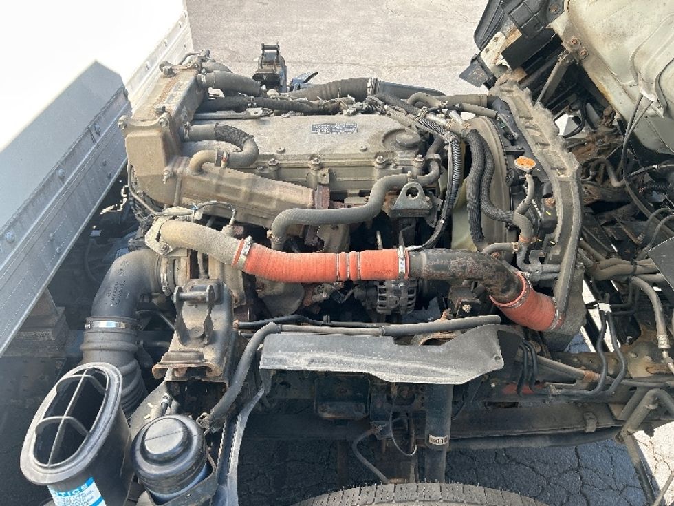 Light Duty Box Truck-Light and Medium Duty Trucks-Isuzu-2022-NPR-Jessup-PA-225,821\n\t\tmiles-$ 27,500 - Image 23