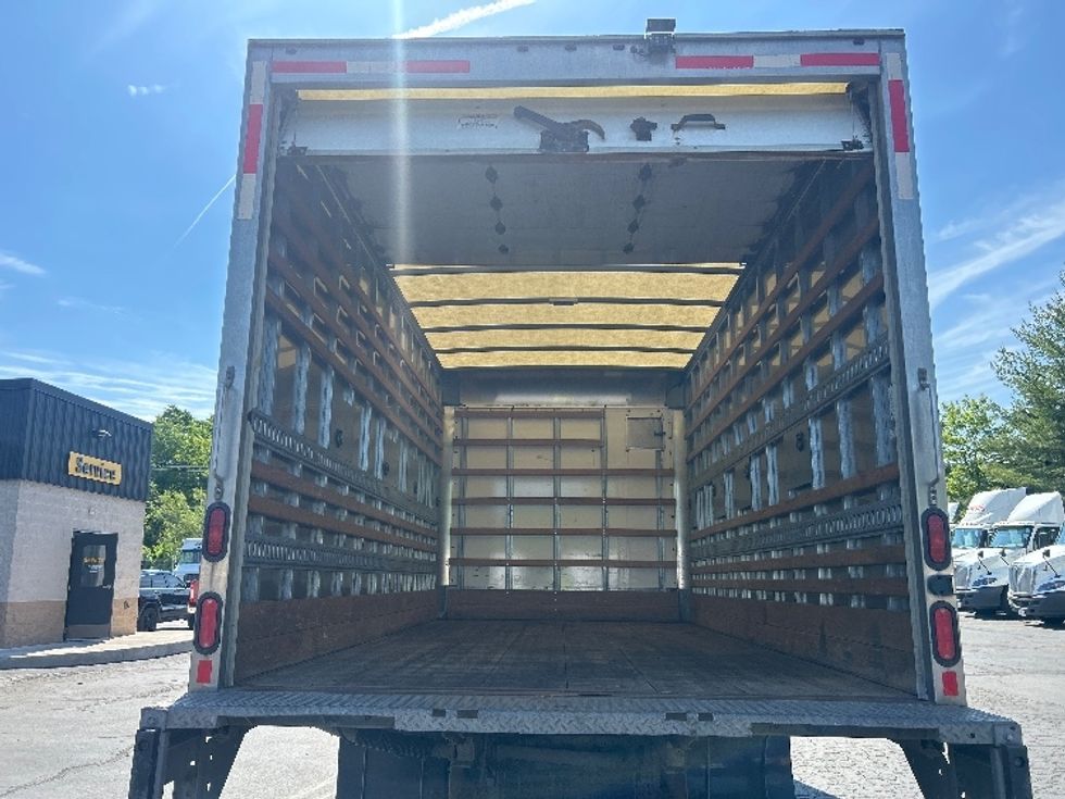 Light Duty Box Truck-Light and Medium Duty Trucks-Isuzu-2022-NPR-Jessup-PA-225,821\n\t\tmiles-$ 27,500 - Image 8