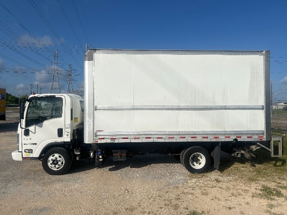 Light Duty Box Truck-Light and Medium Duty Trucks-Isuzu-2022-NPR-Katy-TX-140,340\n\t\tmiles-$ 40,750 - Image 4