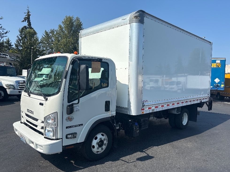 Light Duty Box Truck-Light and Medium Duty Trucks-Isuzu-2022-NPR-Kent-WA-54,927\n\t\tmiles-$ 53,750 - Image 3
