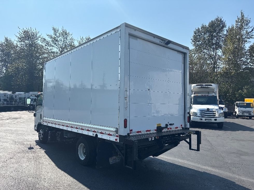 Light Duty Box Truck-Light and Medium Duty Trucks-Isuzu-2022-NPR-Kent-WA-54,927\n\t\tmiles-$ 53,750 - Image 6
