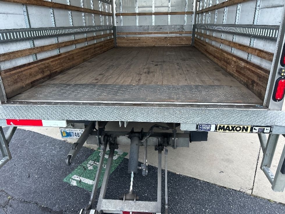 Light Duty Box Truck-Light and Medium Duty Trucks-Isuzu-2022-NPR-Ladson-SC-172,026\n\t\tmiles-$ 30,250 - Image 10