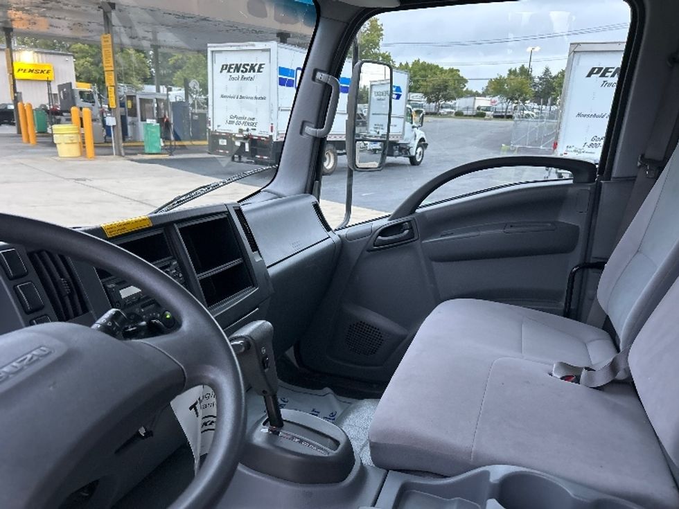 Light Duty Box Truck-Light and Medium Duty Trucks-Isuzu-2022-NPR-Ladson-SC-172,026\n\t\tmiles-$ 30,250 - Image 17