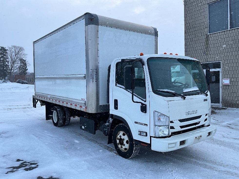 Light Duty Box Truck-Light and Medium Duty Trucks-Isuzu-2022-NPR-London-ON-276,256\n\t\tkm-$ 39,500 - Image 1