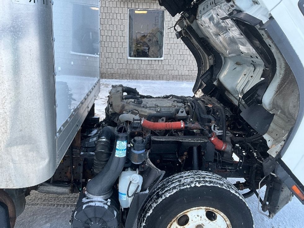 Light Duty Box Truck-Light and Medium Duty Trucks-Isuzu-2022-NPR-London-ON-276,256\n\t\tkm-$ 39,500 - Image 23